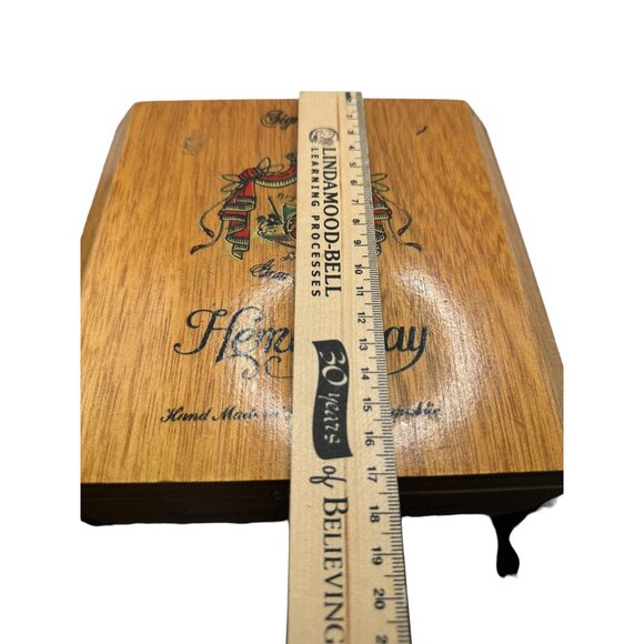 Hemingway Handmade Cigar Box - Signature Reserva Especial - Fancy Wood Stash Box - Picture 3 of 9